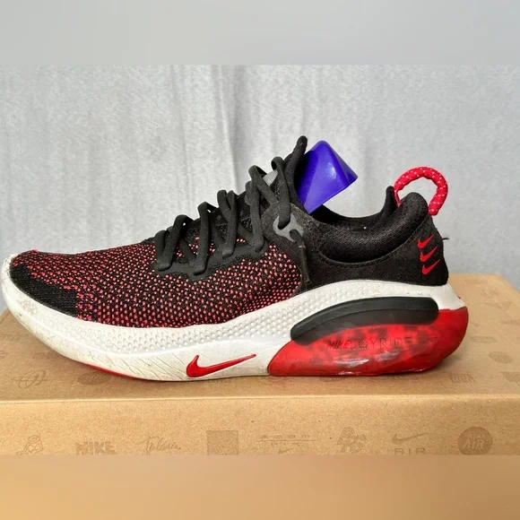 Nike Joyride Run Flyknit - Picture 2 of 10